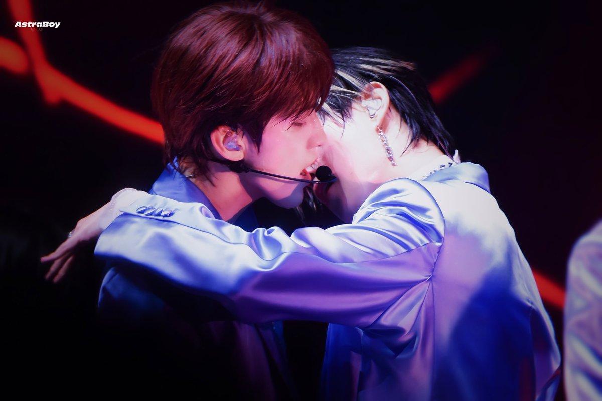 Astra__sky's tweet photo. 250215 JO1DER SHOW in TAIPEI

Love &amp; Hate❤️‍🔥

#JO1 #제이오원
#白岩瑠姫 #시로이와루키 #SHIROIWARUKI 
#河野純喜 #코노준키 #KONOJUNK https://t.co/NuCwd4yaoj