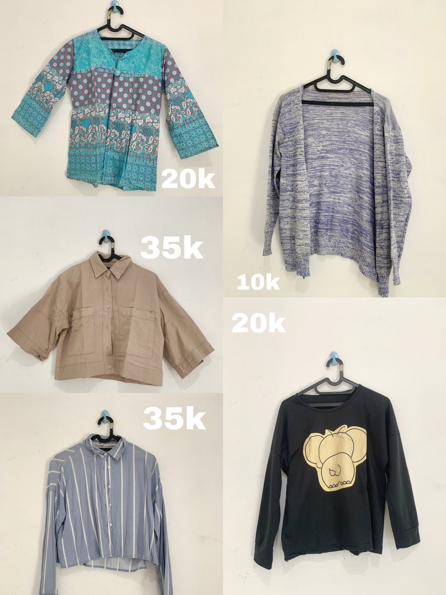 etheraaaal's tweet photo. @draftanakunpad3 mau preloved kemeja, knit, sama kaos buat kuliahhh!! 💓🌷💗🌟 all under 50rb! (kecuali jaket jeans hehe)🥰 kalauu minat dm yaa https://t.co/cYQ4EIPB3V