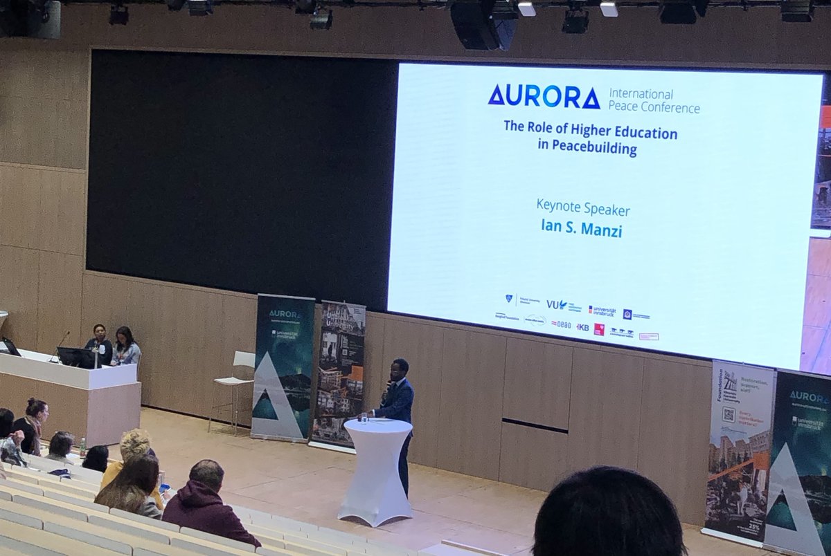 Emphasising the role of community-based knowledge in peace education, <a href="/Georgetown/">Georgetown University</a>'s Ian S. Manzi set an inspiring tone for <a href="/aurora_org/">Aurora</a> conference, where Globethics is joining the conversation on #HigherEd's role in #Peacebuilding 🌐

 #EuropeanUniversities #Aurora2030