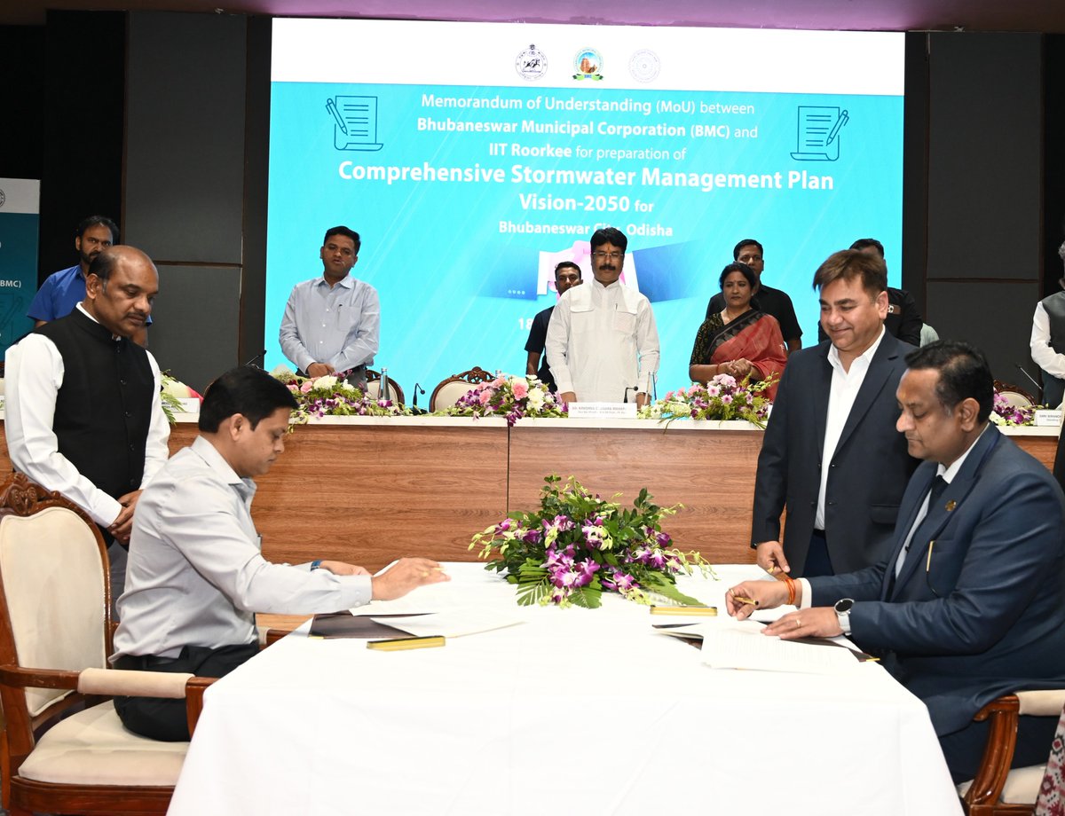 BMC (@bmcbbsr) on Twitter photo Today marks a significant day as an MoU was signed between BMC & IIT Roorkee for the preparation of Comprehensive Stormwater Management Plan, vision-2050
Hon'ble Minister <a href="/HUDDeptOdisha/">H & UD Dept</a>, PE Dept., Dr. Krushna Chandra Mahapatra <a href="/dr_kcmahapatra/">Dr. Krushna Chandra Mahapatra</a>, Hon'ble Mayor Smt. Sulochana Das Today marks a significant day as an MoU was signed between BMC & IIT Roorkee for the preparation of Comprehensive Stormwater Management Plan, vision-2050
Hon'ble Minister <a href="/HUDDeptOdisha/">H & UD Dept</a>, PE Dept., Dr. Krushna Chandra Mahapatra <a href="/dr_kcmahapatra/">Dr. Krushna Chandra Mahapatra</a>, Hon'ble Mayor Smt. Sulochana Das