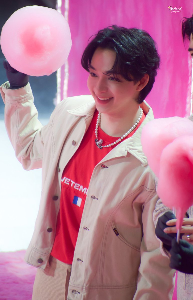 beebeAusa's tweet photo. สายไหมที่ว่าหวาน ก็ยังแพ้รอยยิ้มน้อนบาส

SIAM CENTER VDAY 4EVERYOU
#SiamCenterxFoureveryou
#บาสเด็กอ้วนที่แท้จริง​ #บาสหัสณัฐ
#bbasjtr @basjtr
#memory_Bee https://t.co/zMh2HKXIc7