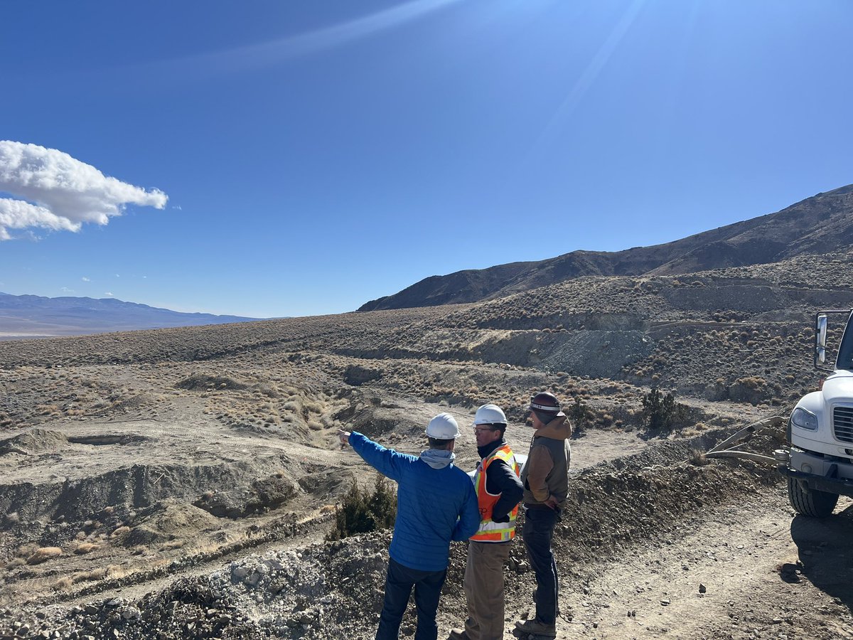GuardianMetRes's tweet photo. The Guardian team has completed their Nevada site visits.

#gmet is perfectly positioned to play a key role in the reshoring efforts needed for tungsten, a key defense metal of which 🇨🇳 controls 86% of total 🌎 supply.

The Company trades on the 🇺🇸 OTC market with ticker “GMTLF”. https://t.co/LvUiRzesXz