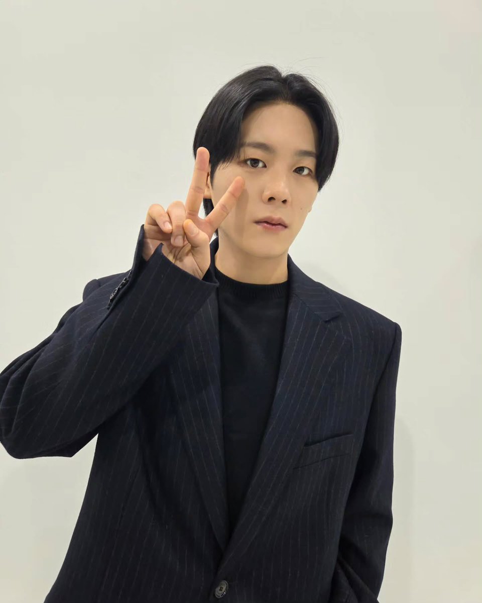 hadoxjhdh's tweet photo. 250218 나무엑터스 인스타그램 게시물

[#이정하] #영화 #괜찮아괜찮아괜찮아 #무대인사 #트리뷰

영화 <괜찮아 괜찮아 괜찮아!> 개봉까지 D-8 이여도
괜찮아 괜찮아 괜찮아! 🙆🆗🙆‍♀
개봉 전 무대인사로 정하 배우 미리 볼 수 있으니까♥

#LEEJUNGHA #도윤 #Its_Okay #나무엑터스 #NAMOOACTORS https://t.co/MzUAuvhwWN