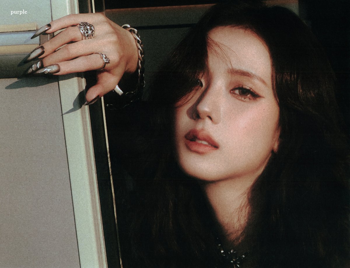 𝗽𝘂𝗿𝗽𝗹𝗲 tweet media