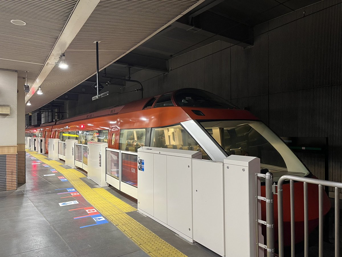 kanon_koubou's tweet image. ダイヤ改正まで、ぜんぶ取っちゃおうかな…
問題は、講義が時間通りに終わるかどうかだ

#GSE #ダイヤ改正