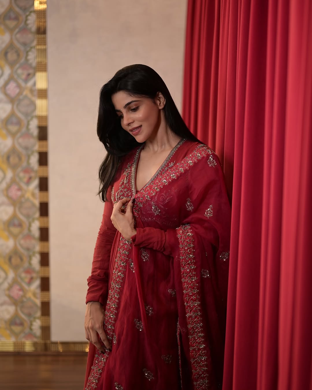 GkEloBNXwAArJZR?format=jpg&name=large