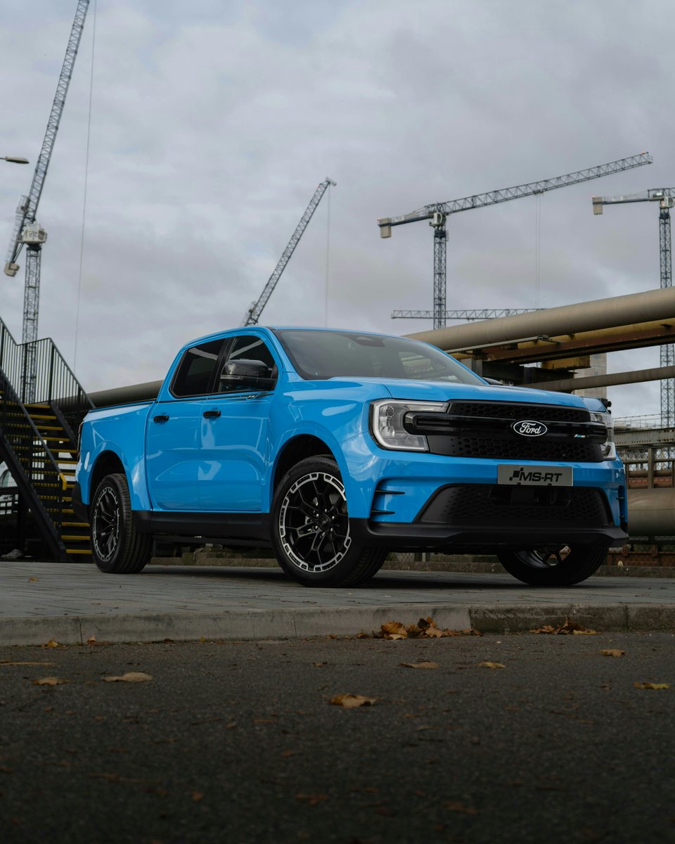MSRTRoadtech's tweet photo. Impossible to feel blue with that view 👌

#Ford #FordPro #MSRT #RangerMSRT #FastBlue https://t.co/5LcTCUmiCT