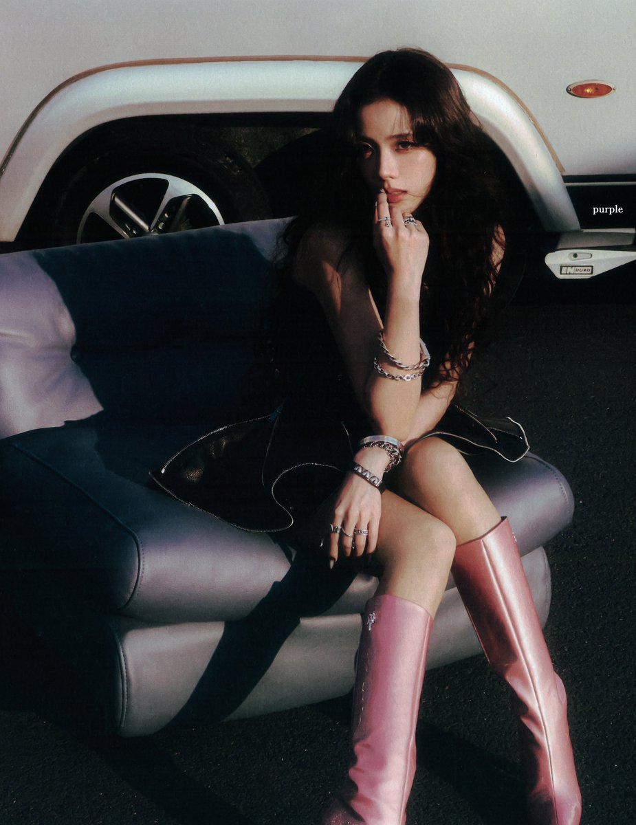 𝗽𝘂𝗿𝗽𝗹𝗲 tweet media