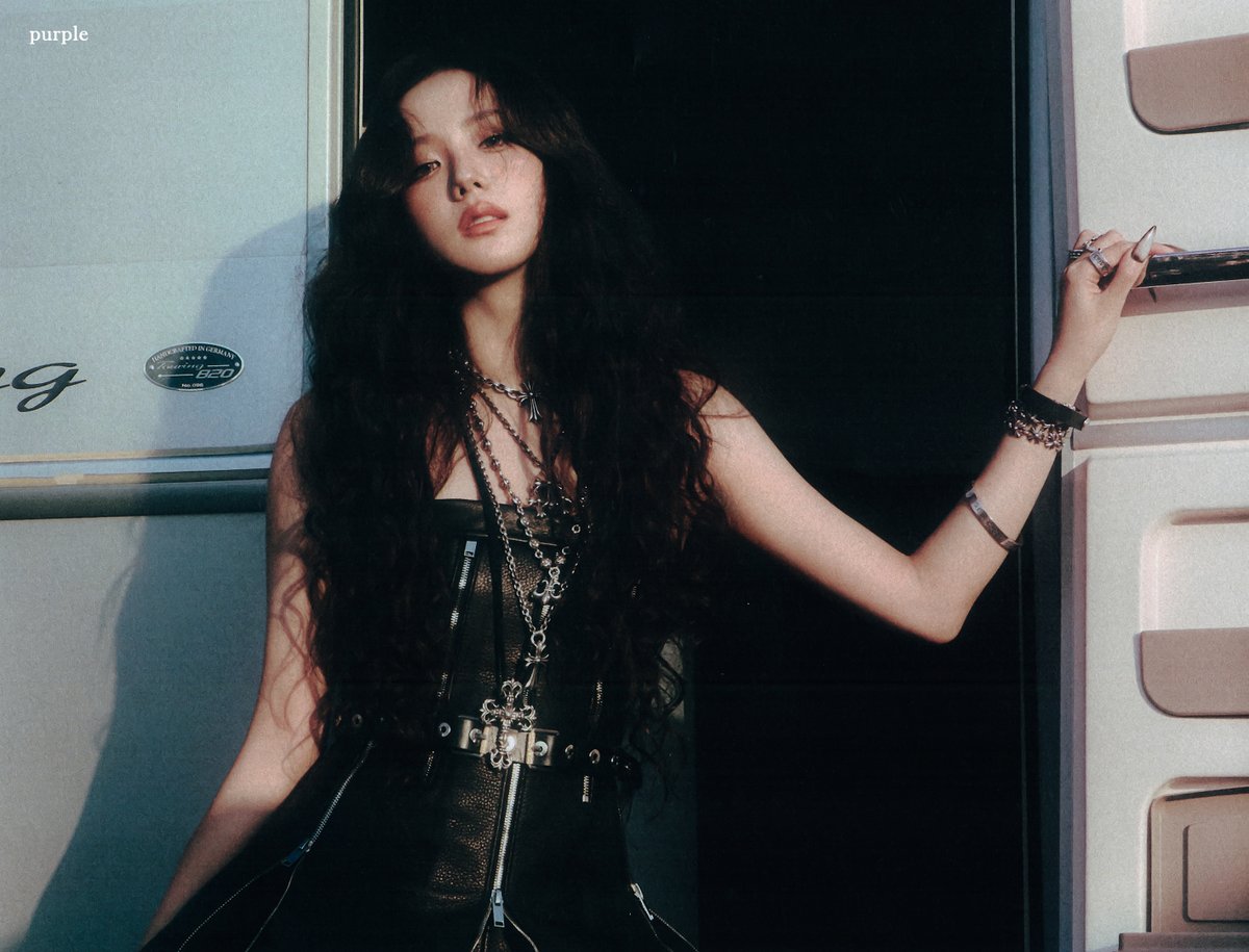 𝗽𝘂𝗿𝗽𝗹𝗲 tweet media