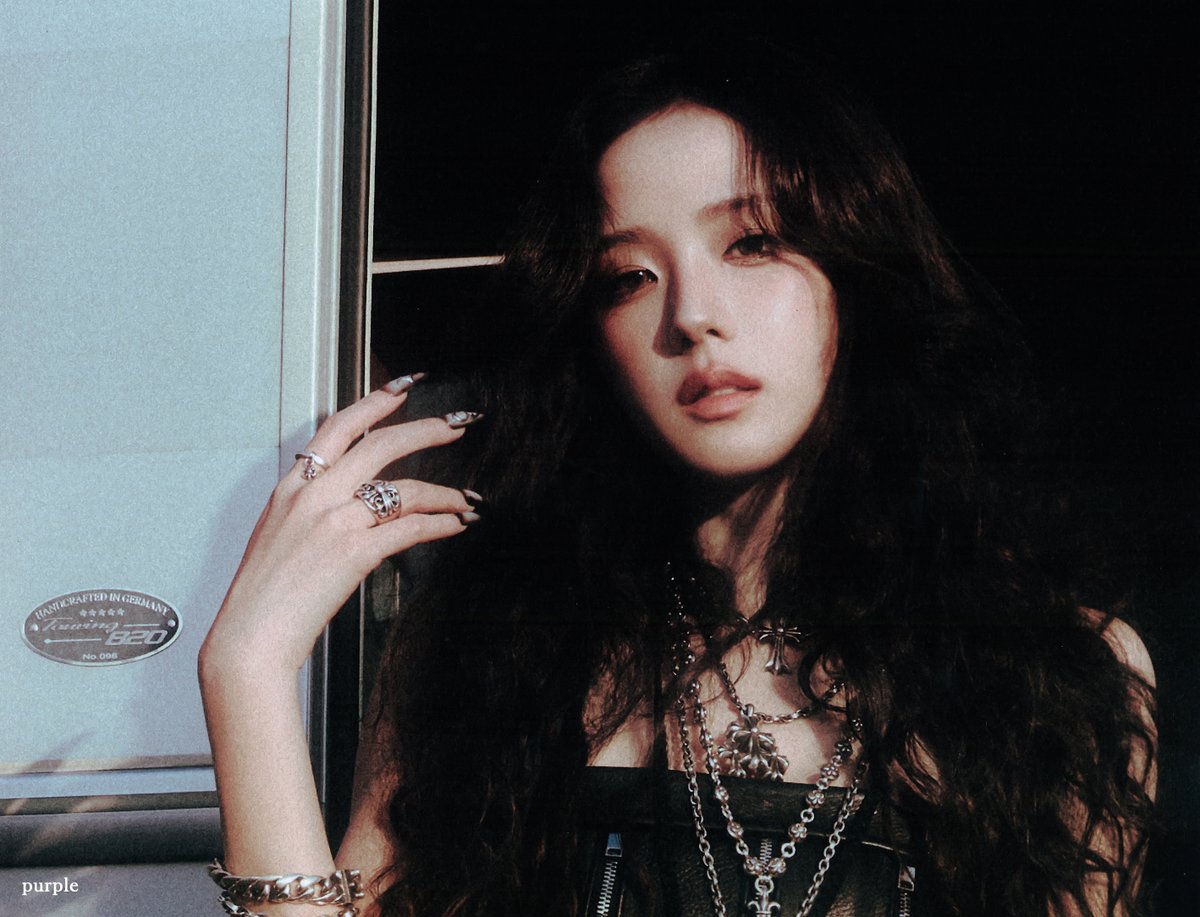 𝗽𝘂𝗿𝗽𝗹𝗲 tweet media