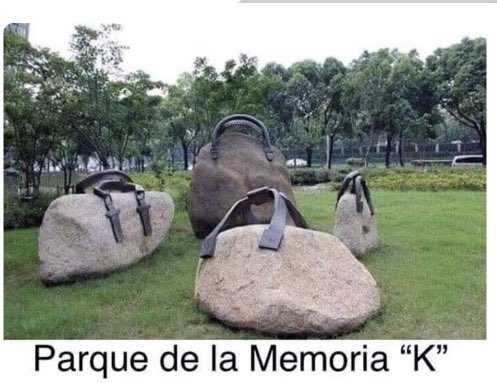 maripea's tweet photo. @DiegoJRecalde #memorialK #CFKladronaDeLaNacionArgentina https://t.co/pZ5QtBxKbI
