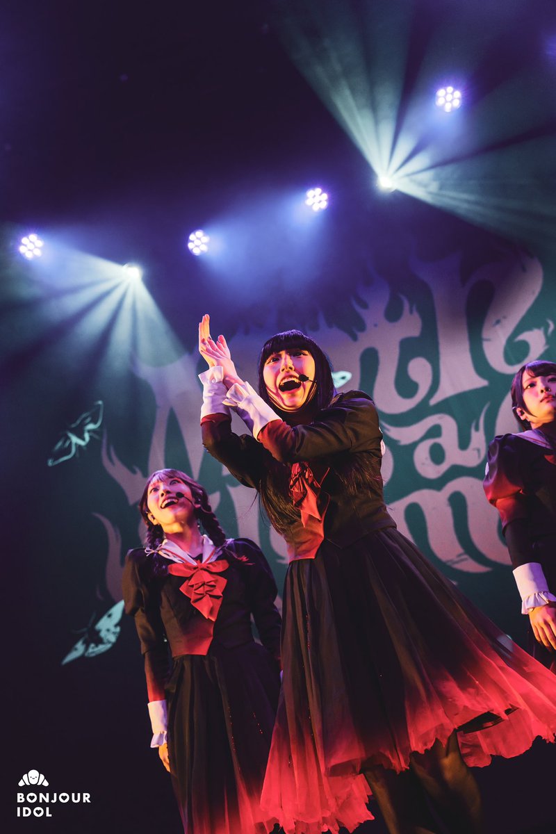 bonjour_idol's tweet photo. Phantom Siita Takes Paris by Storm with a Hauntingly Beautiful Performance! 🎭 🦋 (写真119枚あり)

➡️ https://t.co/GO481Tx7iR

@PhantomSiita 
#PhantomSiita #ファントムシータ #mothtoaflame #BonjourIdol https://t.co/vzkgJz8qwj