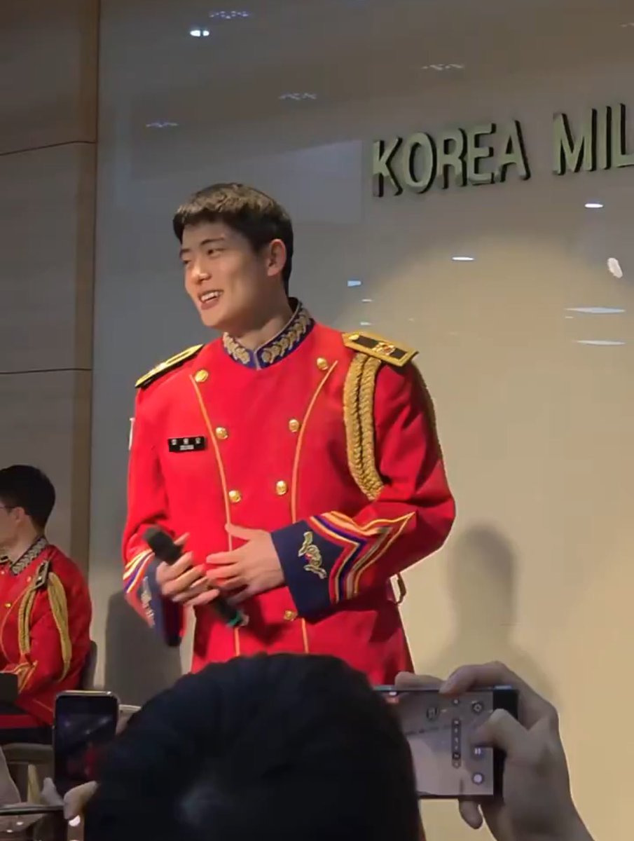 WE ARE ALIVE AND WELL NCT 127 STILL THRIVING STILL PERFORMING IN 2025 EVEN IN ENLISTMENT 😭😭😭😭😭😭😭