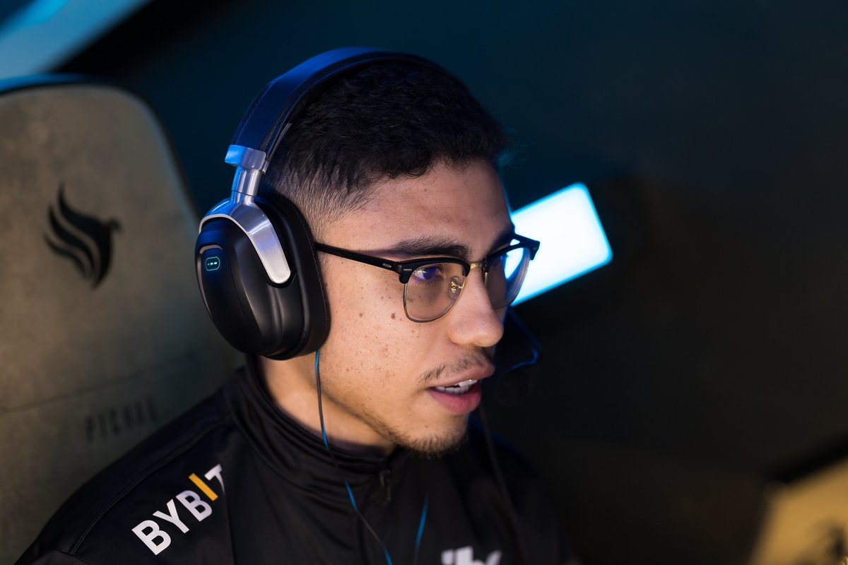 Dplus announce acquisition of full Brazilian roster to compete in APAC League

More information below: