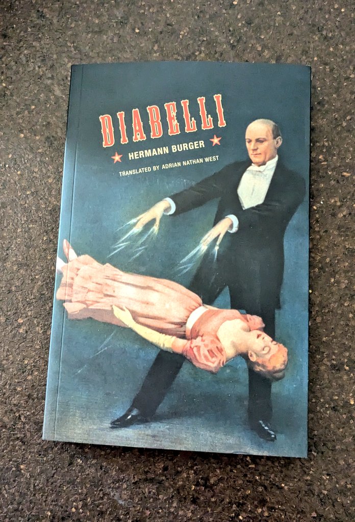 Latest Burger has arrived.

Translated by <a href="/a_nathanwest/">Adrian Nathan West</a> 

Thanks to Wakefield, who have since disappeared from Twitter.