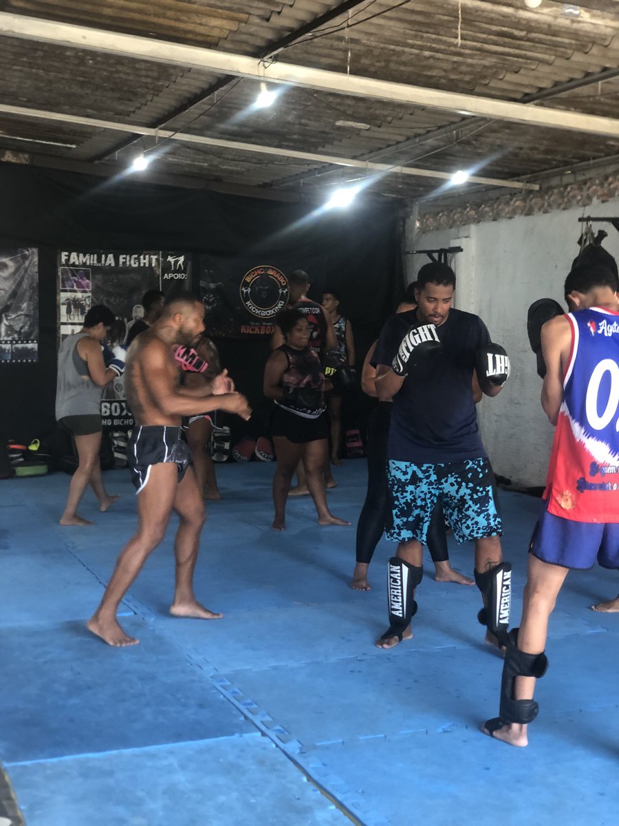Bom dia 🥊