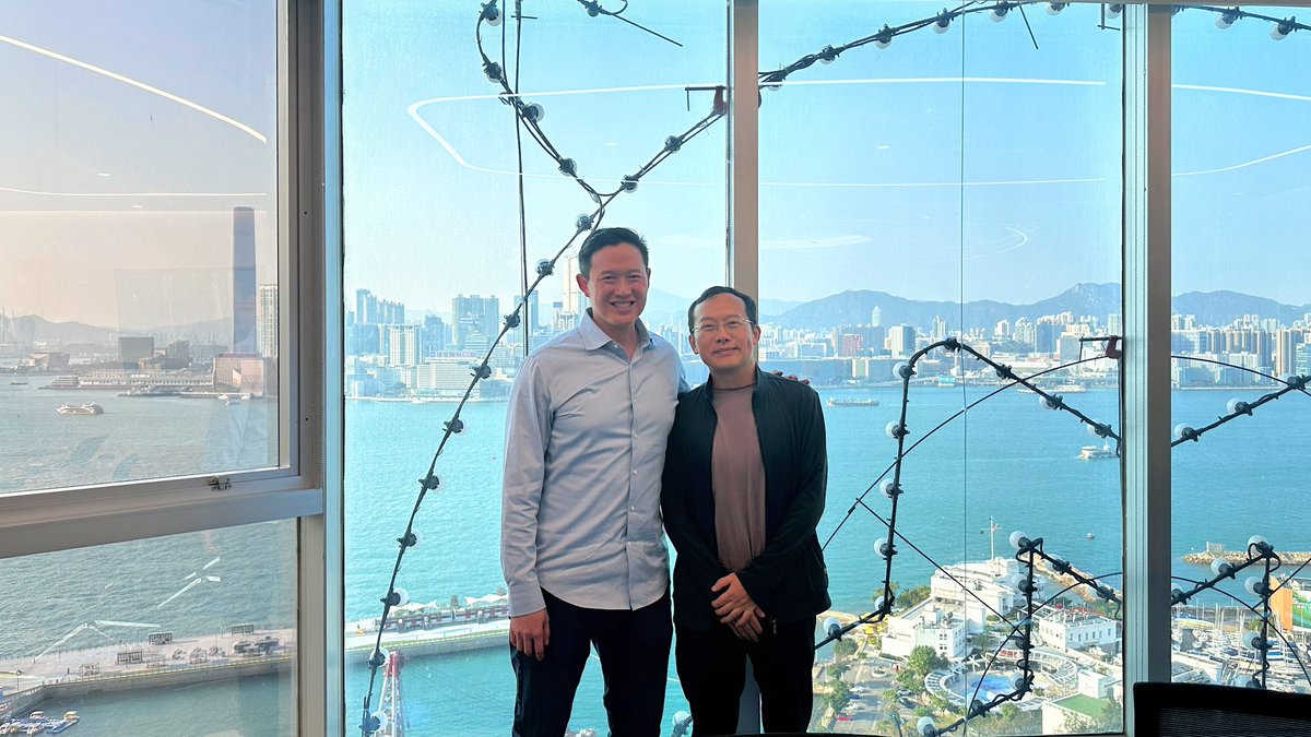 Great meetup between <a href="/AveryChing/">avery.apt 🇺🇸</a> and <a href="/star_okx/">Star</a>.  Waiting for the next big thing between OKX Wallet and Aptos. It will come soon. Stay stuned.