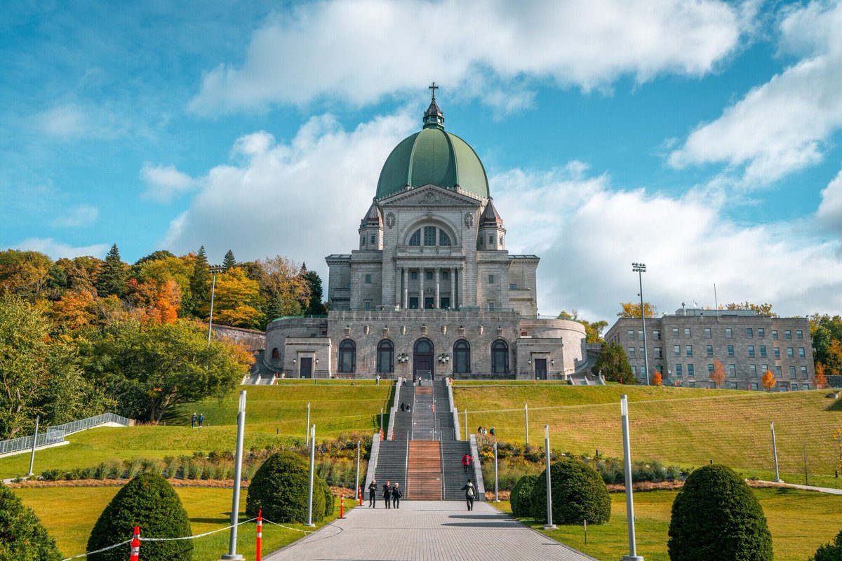 BucketListly's tweet image. New Post: Explore Montreal: 10 Incredible Things to Do and See #ttot #travel #canada buff.ly/41lc7xF