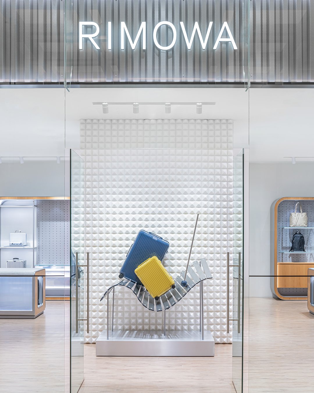 RIMOWA on X: RIMOWA on X: