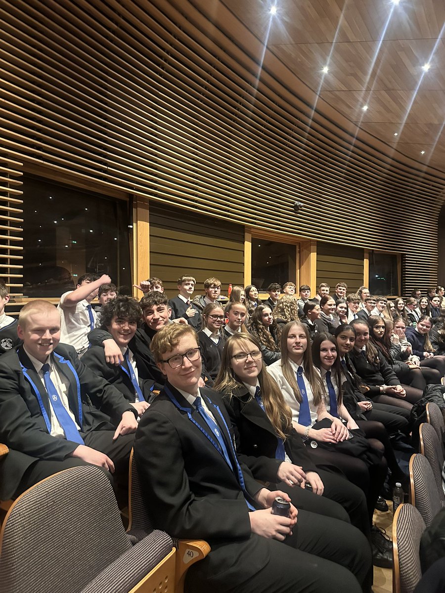 Islwyn High English tweet media