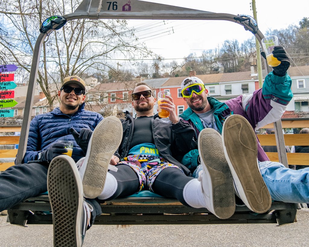 Will your ski crew be the best dressed at Brunch at the Ski Lodge this year? Tag them below! 👯⁠
⁠
The party takes place on Saturday, March 1st starting at 11AM! 🎉⁠ Follow the link below for all the details!

gristhouse.com/brunch