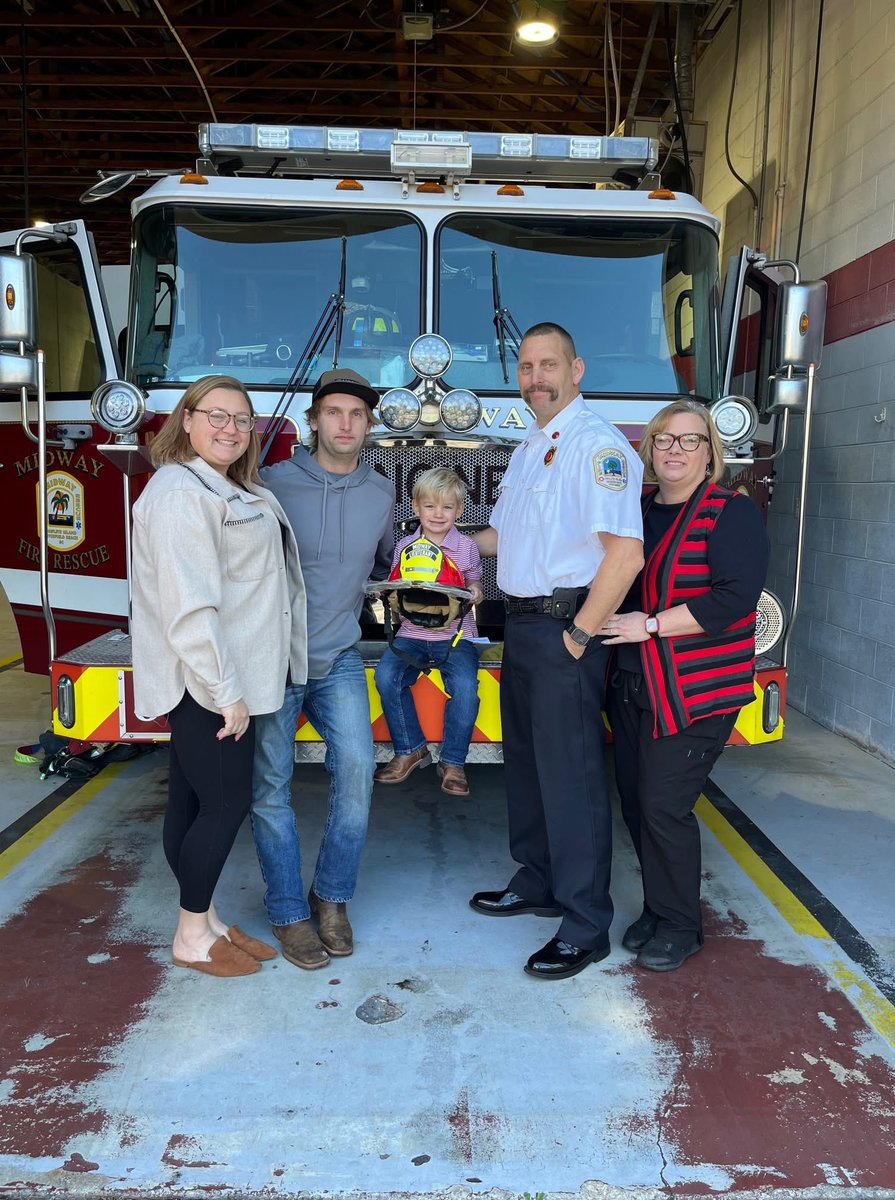 Our department would like to recognize and congratulate Master Firefighter/EMT Gary Rush on his promotion to Lieutenant.

Gary was pinned by his wife, Jami and Grandson, Jacob. Gary's Son, Brandon and daughter-in-law, Felicia were also present for this special moment.
