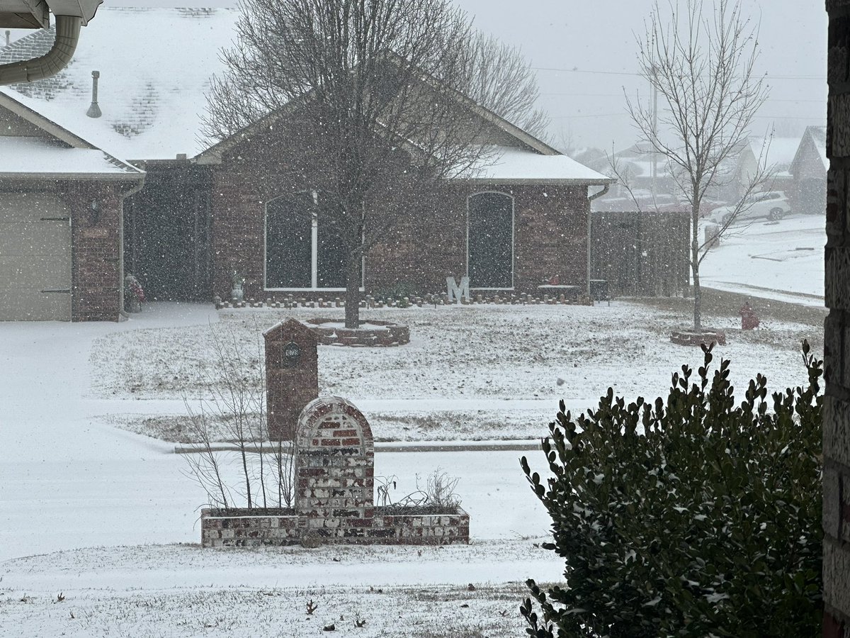 Weatherdemon⚡️🌪🌪⚡️ tweet media