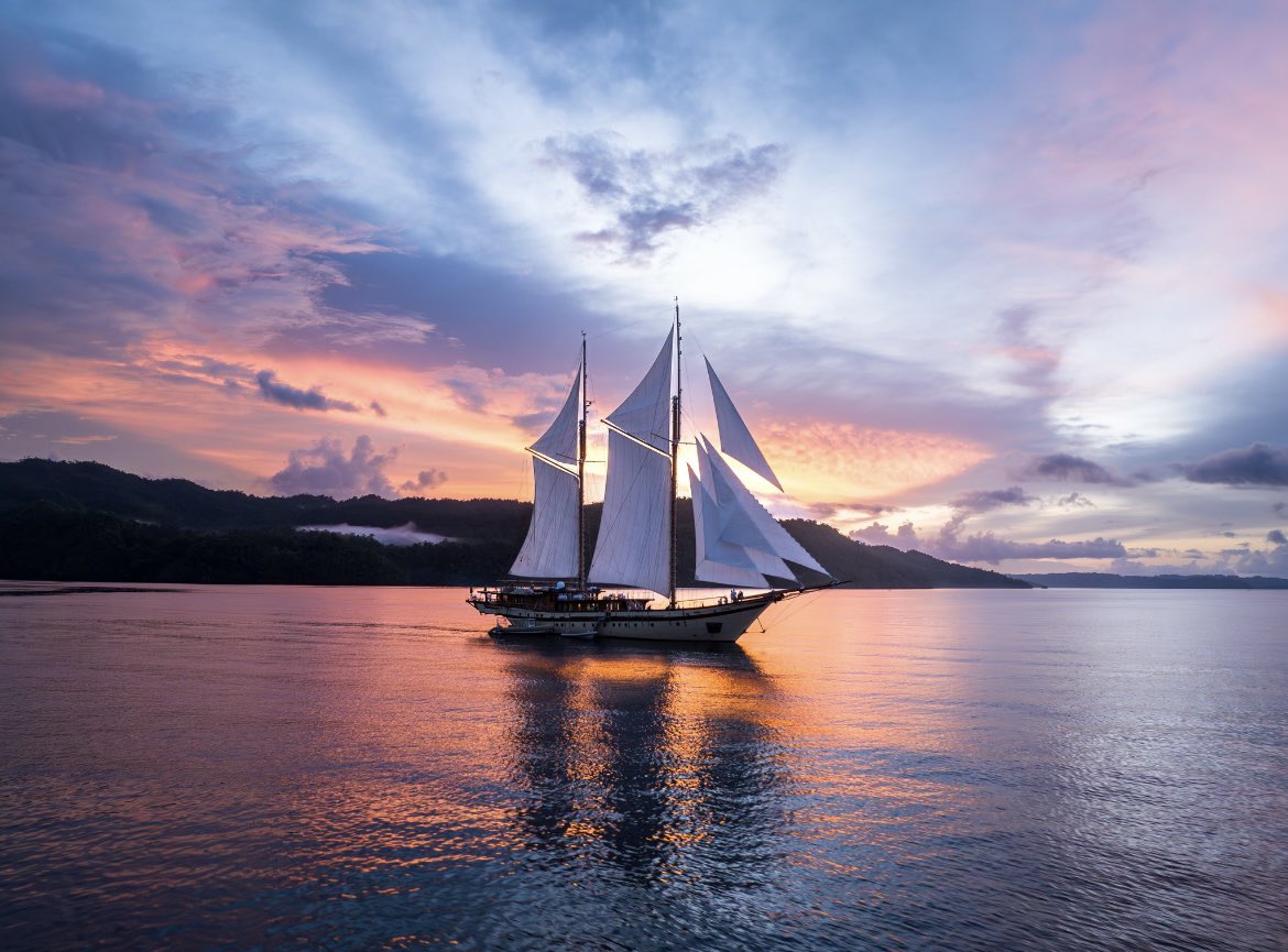 EYOS Expeditions tweet media