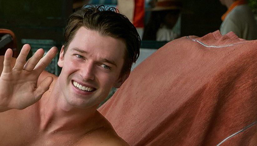 Someone trying to cut the line of cars trying to get on the 405 from the 101: