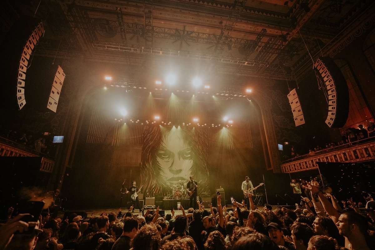 microwaveatl's tweet photo. Around the time we were working on Stovall, I remember saying to Nate “we should make a goal for ourselves to sell out The Tabernacle in 5 years”  He looked at me like I had completely lost my damn mind. True, it was a lofty goal for a band that hadn’t really even played outside https://t.co/eI2oFe62vz