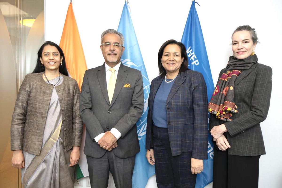 India in Italy (@indiainitaly) on Twitter photo Sanjeev Chopra, Secretary, Department of Food & Public Distribution met Valerie Guarneri, Assistant Executive Director, <a href="/WFP/">World Food Programme</a> to discuss future collaborations.<a href="/UNWFP_India/">World Food Programme in India</a> Sanjeev Chopra, Secretary, Department of Food & Public Distribution met Valerie Guarneri, Assistant Executive Director, <a href="/WFP/">World Food Programme</a> to discuss future collaborations.<a href="/UNWFP_India/">World Food Programme in India</a>
