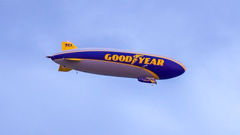 GeorgeMooreGM's tweet photo. Daytona Airways.

#daytona500 https://t.co/M6RAu8LqE5