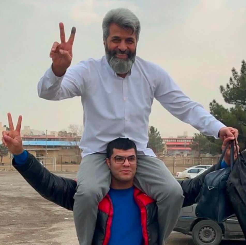 Mojtabapacino's tweet photo. فقط خدا میدونه جونِ چند نفر رو توی اعتراضات ۱۴۰۱ نجات دادی.
آزادیت مبارک قهرمان ایران...
#مجید_خوش_منظر https://t.co/XCft9DL903