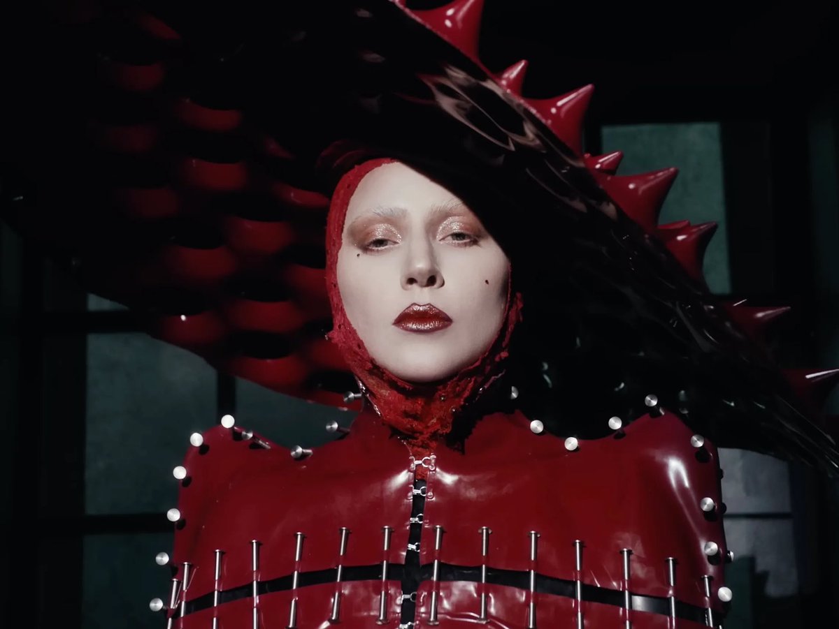 PopCrave's tweet photo. Lady Gaga is the SNL host &amp; musical guest on March 8. https://t.co/MTqJHk8LZM