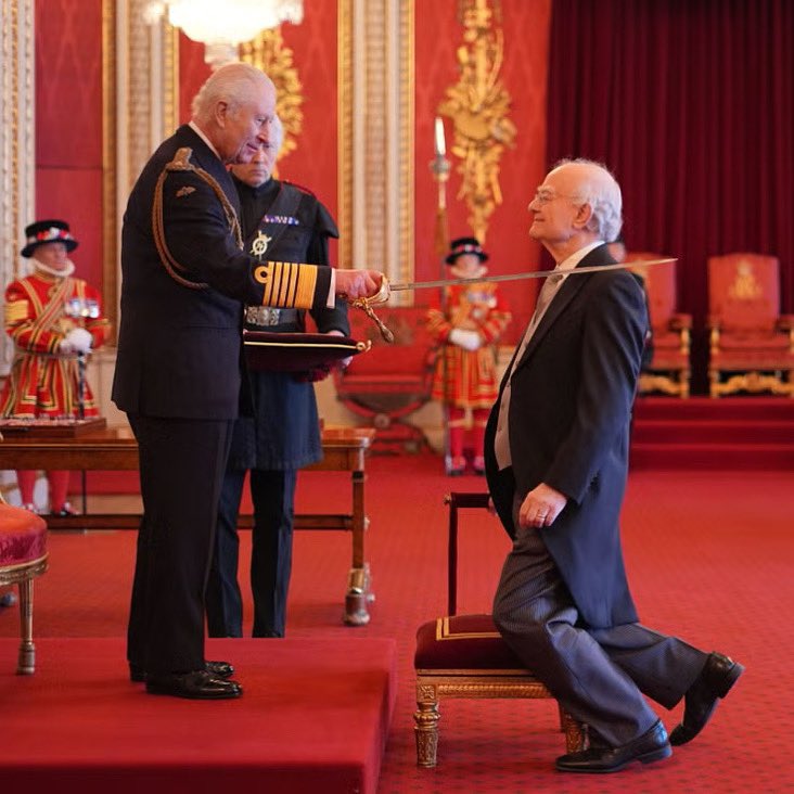 Clare College Choir (@clarechoir) on Twitter photo Warmest congratulations to our former Director of Music <a href="/johnmrutter/">John Rutter</a> who received his knighthood from the King today for his lifetime service to music!
📸 Jordan Pettit/PA Warmest congratulations to our former Director of Music <a href="/johnmrutter/">John Rutter</a> who received his knighthood from the King today for his lifetime service to music!
📸 Jordan Pettit/PA