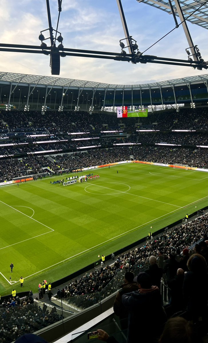 chloe🦋 tweet media