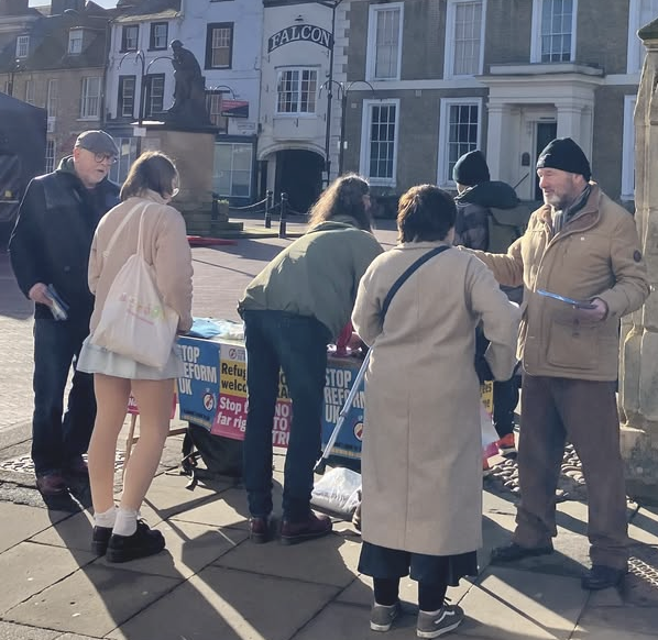 Can you volunteer to help stop racist Reform UK in Cambridgeshire? forms.gle/QqVAGBqXRMWdbD… - mailchi.mp/974aeccf1899/s…