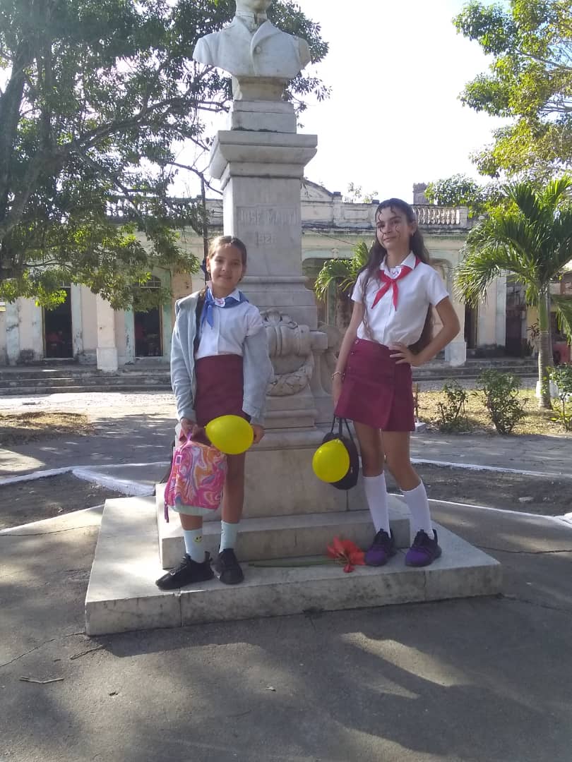 Participan nuestras pioneras en la Asamblea 64 Aniversario
#DGERanchuelo <a href="/camilovive9/">camilo cienfuego</a>
 <a href="/CubaMined/">MINED</a>  <a href="/coralia_saez/">Coralia Ruiz Sàez</a> <a href="/FarinaEstevez/">Yoandry Fariña Estévez</a> <a href="/Dme_Ranchuelo/">DME RANCHUELO</a>  <a href="/MenendezRiveros/">Carlos Rivero Menéndez</a> <a href="/dpevillaclara/">DGEP Villa Clara</a> <a href="/Yamilet50088609/">Yamilet Herrera</a>