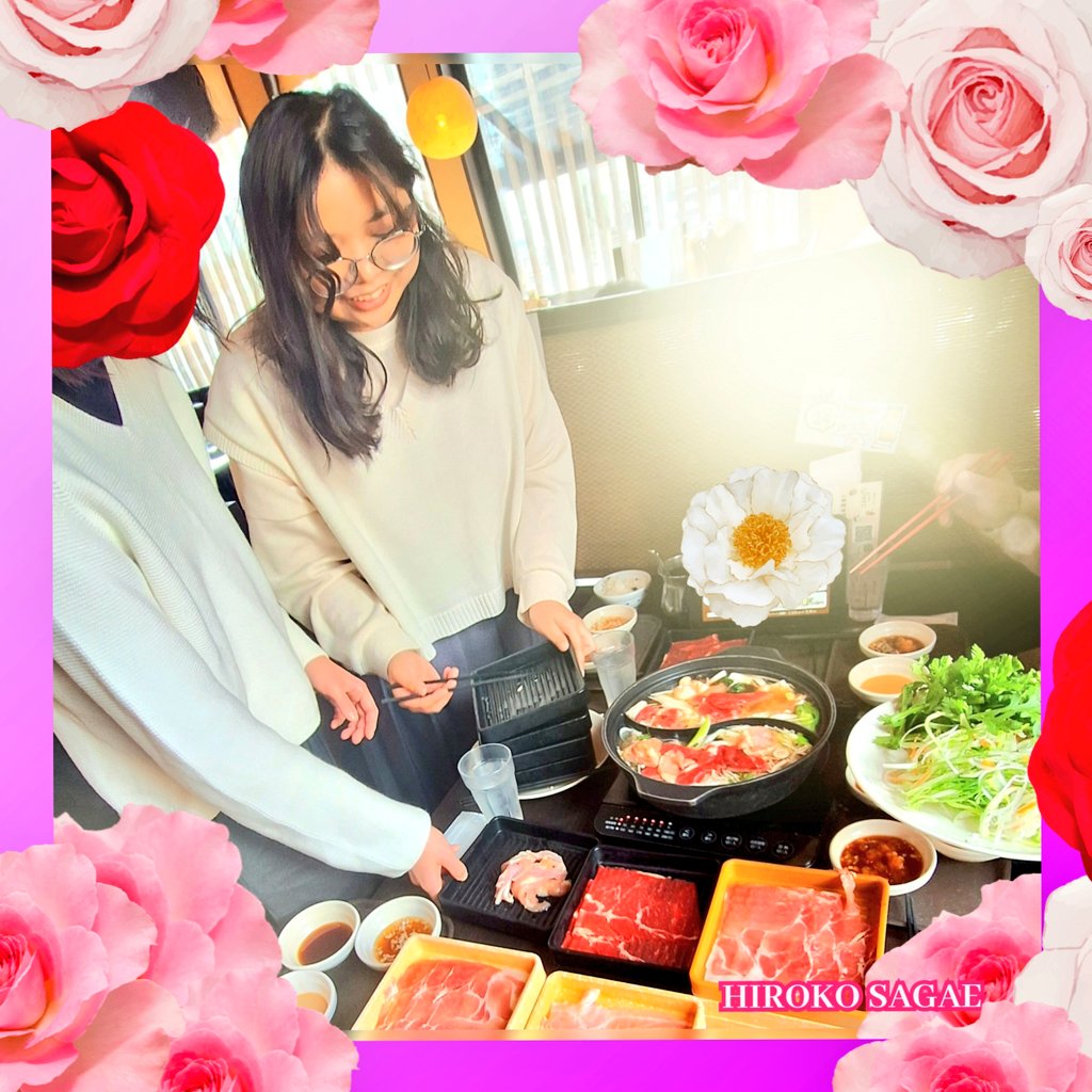 redrosehiro's tweet photo. Hirokoの投稿動画を楽しみましょう!
#TikTok https://t.co/jkYWckq0eb
#食事会
#卒業おめでとうございます
#エール
#しゃぶしゃぶ祭り
#しゃぶしゃぶ
#卒業
#おめでとう
#おめでとうございます
#Indoneshia
#インドネシア
#Jakaruta
#ジャカルタ
#お嬢様
#医学部
#浪漫工房RoseEgg
#寒河江博子 https://t.co/B4v02Vqw82