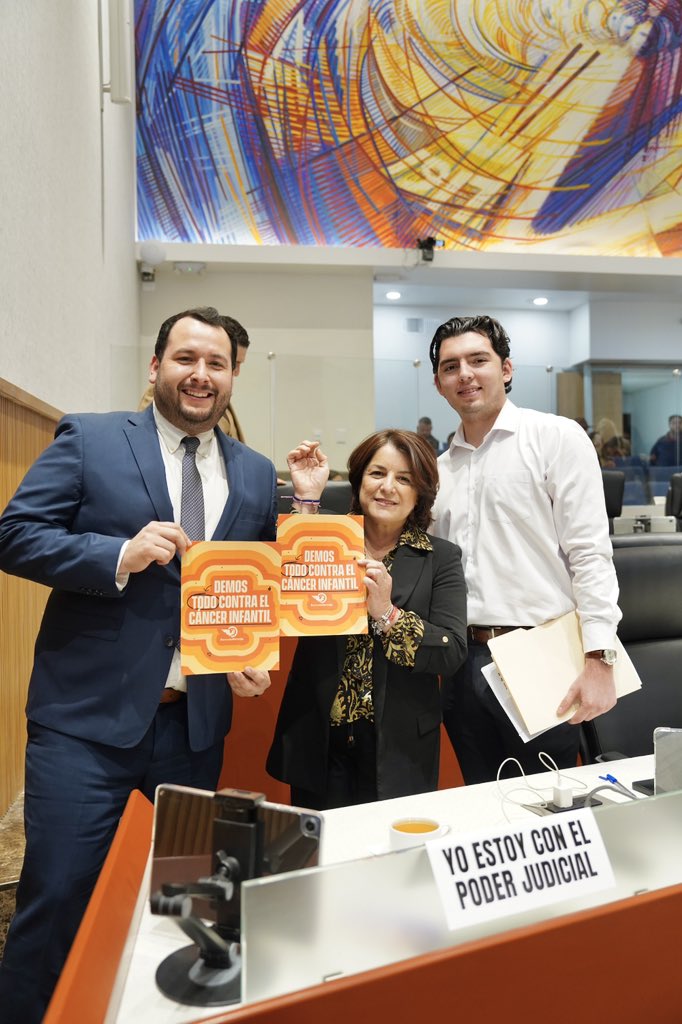 ¡Hoy es un gran día para la niñez y adolescencia en Sonora! 🚨
Desde la bancada de <a href="/MovCiudadanoMX/">Movimiento Ciudadano | Movimiento Naranja</a>, estamos presentando una iniciativa fundamental para garantizar la atención integral y universal a las y los menores de 18 años con sospecha o diagnóstico de cáncer.