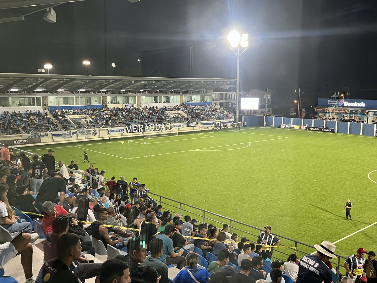 DavidVirzi's tweet image. Finalmente se reinauguró el estadio Toco Castillo en Santiago! Como miembro del equipo Veraguas United, nos comprometemos a seguir impulsando el deporte para los jóvenes de todo el país y a promover el turismo deportivo de manera sobresaliente, beneficiando así a todos los…