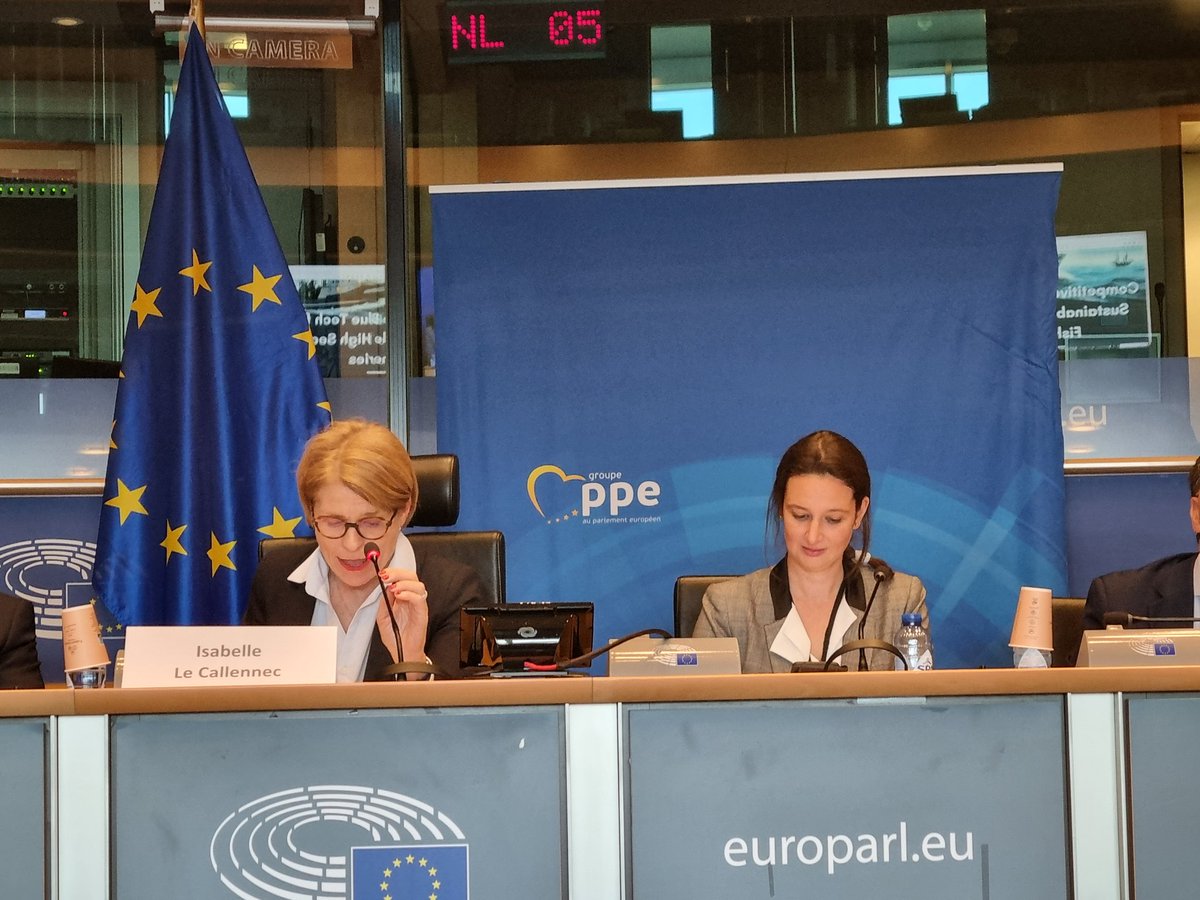 Dr Julio Morón Ayala (@opagacjulio) on Twitter photo Merci <a href="/ilecallennec/">Isabelle Le Callennec</a> pour l'organisation de le panel Blue Tech Compétitive pour la Pêche soutenable al haute mer. Avec <a href="/EuropecheOrg/">Europêche</a> <a href="/CLS_Group/">CLS Group</a> <a href="/SatlinkSL/">Satlink</a> <a href="/azti_brta/">AZTI</a> <a href="/EU4Space/">🇪🇺 EUSPA - EU Agency for the Space Programme</a> and <a href="/CostasKadis/">Costas Kadis</a> cabinet. Technologie européen aux service de la Pêche durable Merci <a href="/ilecallennec/">Isabelle Le Callennec</a> pour l'organisation de le panel Blue Tech Compétitive pour la Pêche soutenable al haute mer. Avec <a href="/EuropecheOrg/">Europêche</a> <a href="/CLS_Group/">CLS Group</a> <a href="/SatlinkSL/">Satlink</a> <a href="/azti_brta/">AZTI</a> <a href="/EU4Space/">🇪🇺 EUSPA - EU Agency for the Space Programme</a> and <a href="/CostasKadis/">Costas Kadis</a> cabinet. Technologie européen aux service de la Pêche durable