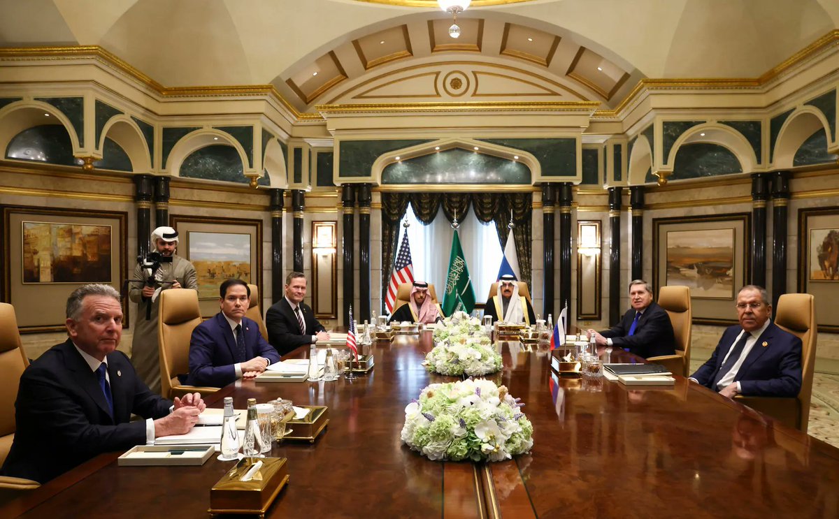 weird how they keep leaving the women out of the picture