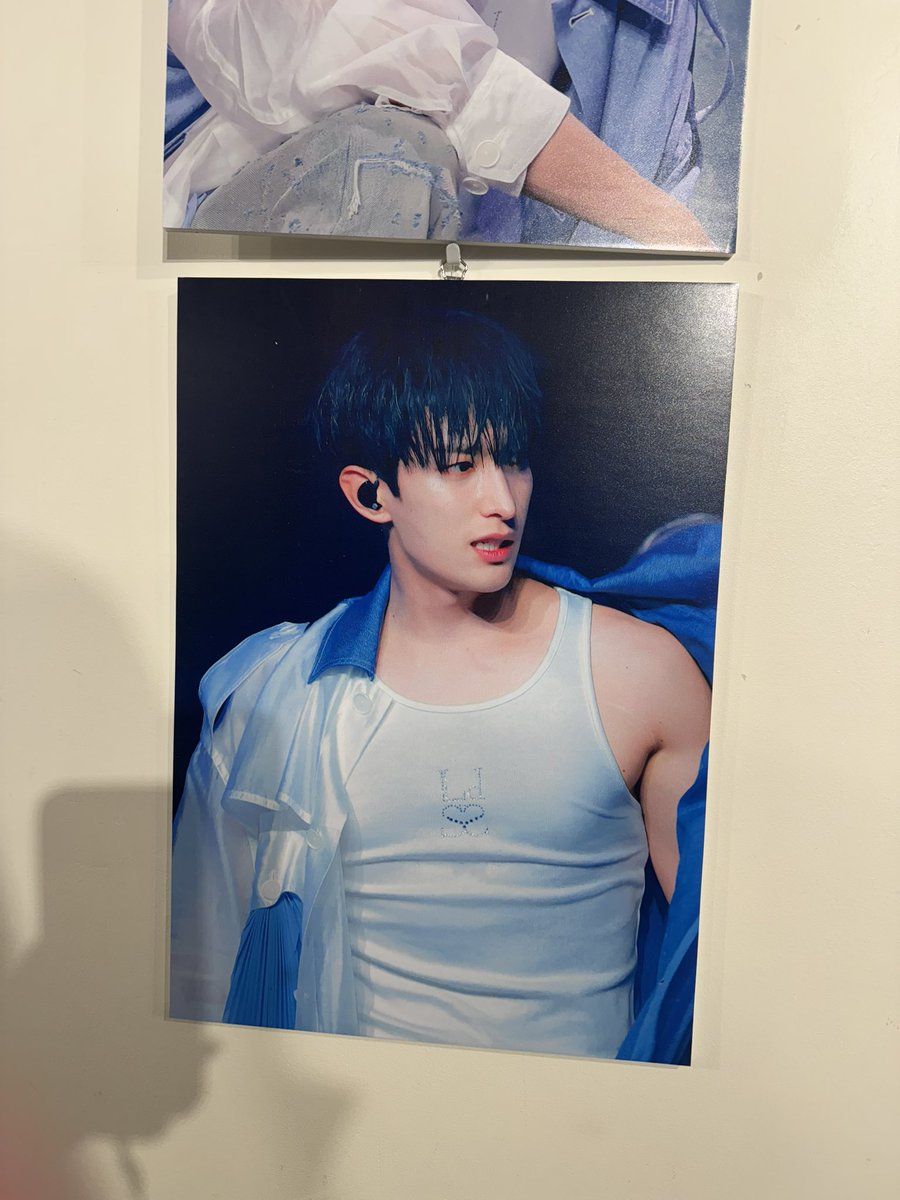 #도겸이가_우리의행복이자행운

여긴 꼭 가야한다고.. 중간에 생카 친구한테 맡겨두고 런했어요 근데 럭드한다고 사진도 못 찍은 사람 반성할게오. 그와중에 저거 찍어왔구요.....

작년에도 체리시님 시그로 1년 보내고 올해도 체리시님 시그로 1년 보낼게여 (,,>᎑<,,) 💖

(애들아 나도 이제