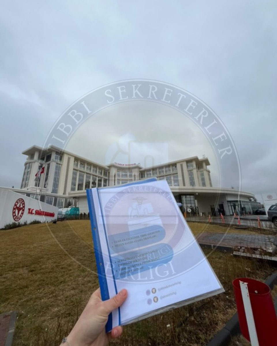 sekreterbirligi's tweet photo. Tıbbi Sekreterler Birliği olarak,içeriğinde branş hakkında birçok konuya değindiğimiz dosyamızı Sağlık Bakanlığına teslim etmiş bulunmaktayız.🙌🏻✨ https://t.co/zaVXhsIkYN