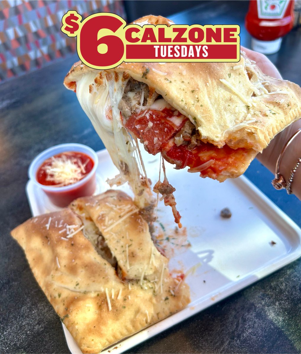 ‼️$100 Ledo Pizza Gift Card GIVEAWAY‼️

TO ENTER:
1️⃣ Retweet this post and follow <a href="/LedoPizza/">Ledo Pizza</a>
2️⃣ Leave a comment below and tag a friend!

Winner will be picked at 10 PM tonight!