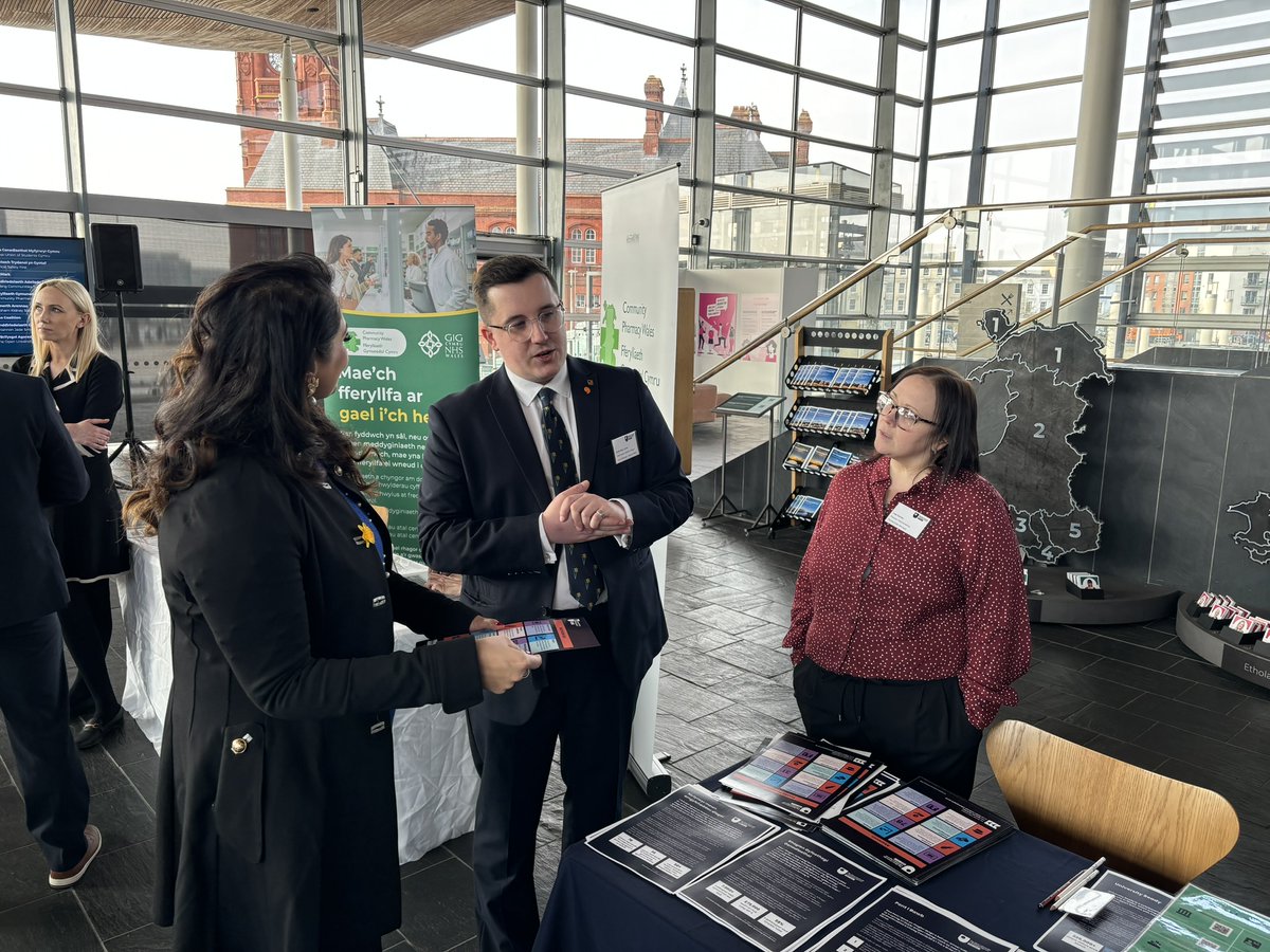 Natasha MS (@natasghar) on Twitter photo ๐ฃ๏ธ Always great to catch up with <a href="/OUCymru/">The OU in Wales</a> team to discuss all things education.
๐ด๓ ง๓ ข๓ ท๓ ฌ๓ ณ๓ ฟ 3,300 students from my region took advantage of Open University's courses in 2023/24.
๐ OU offers hundreds of free courses! Click here to find out more open.edu/openlearn ๐ฃ๏ธ Always great to catch up with <a href="/OUCymru/">The OU in Wales</a> team to discuss all things education.
๐ด๓ ง๓ ข๓ ท๓ ฌ๓ ณ๓ ฟ 3,300 students from my region took advantage of Open University's courses in 2023/24.
๐ OU offers hundreds of free courses! Click here to find out more open.edu/openlearn