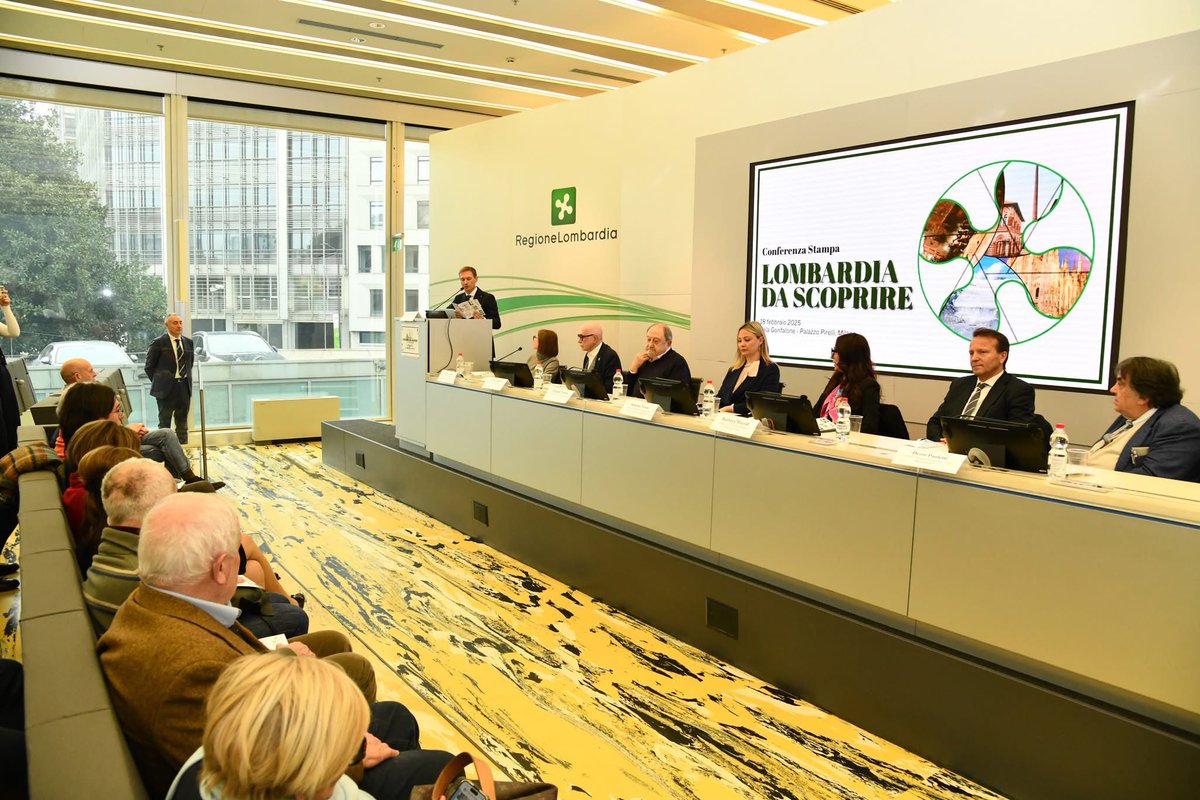 Oggi, a #PalazzoPirelli, è stato presentato il #concorsofotografico '𝗟𝗼𝗺𝗯𝗮𝗿𝗱𝗶𝗮 𝗱𝗮 𝘀𝗰𝗼𝗽𝗿𝗶𝗿𝗲' dedicato ai luoghi di #cultolombardi. 

La mia intervista 🎙️👉🏻: youtu.be/d7ApWfODULg