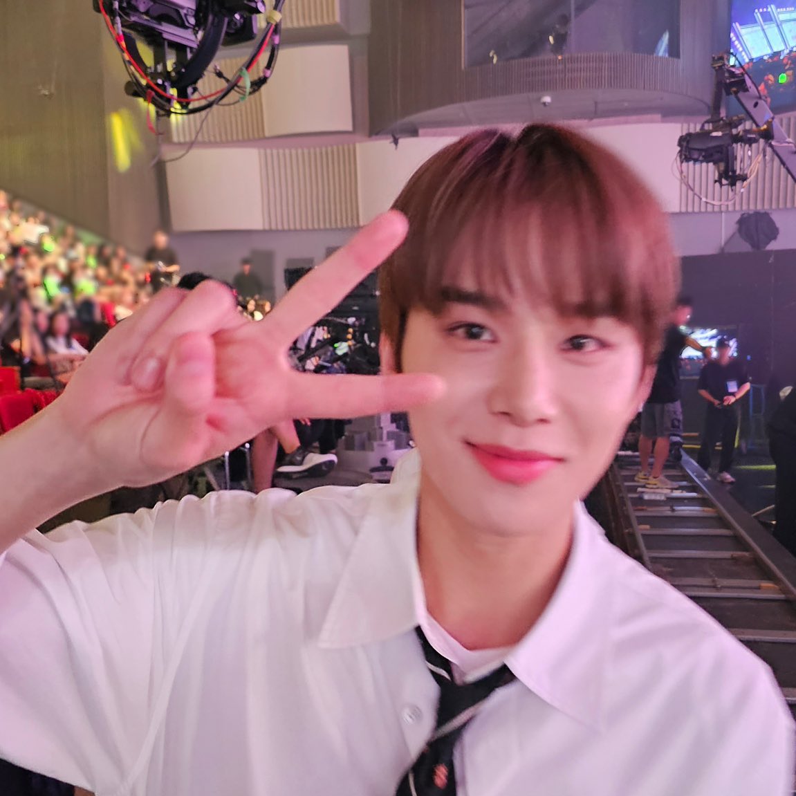 쥬 tweet media