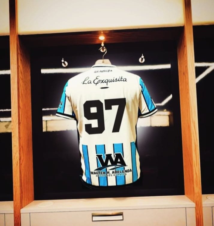 TercerRadio's tweet photo. Atención!!!!
Bomba!!!
@AtleticoFlorida anunciaría en las priximas horas la vuelta de @KevinLacuesta al fútbol de Florida para jugar en el albiceleste por la Copa A, el duraznense ex @club_quilmes usaría la casaca N° 97. @tvflorida @fmflorida89_3 https://t.co/6MxkrbHCbo